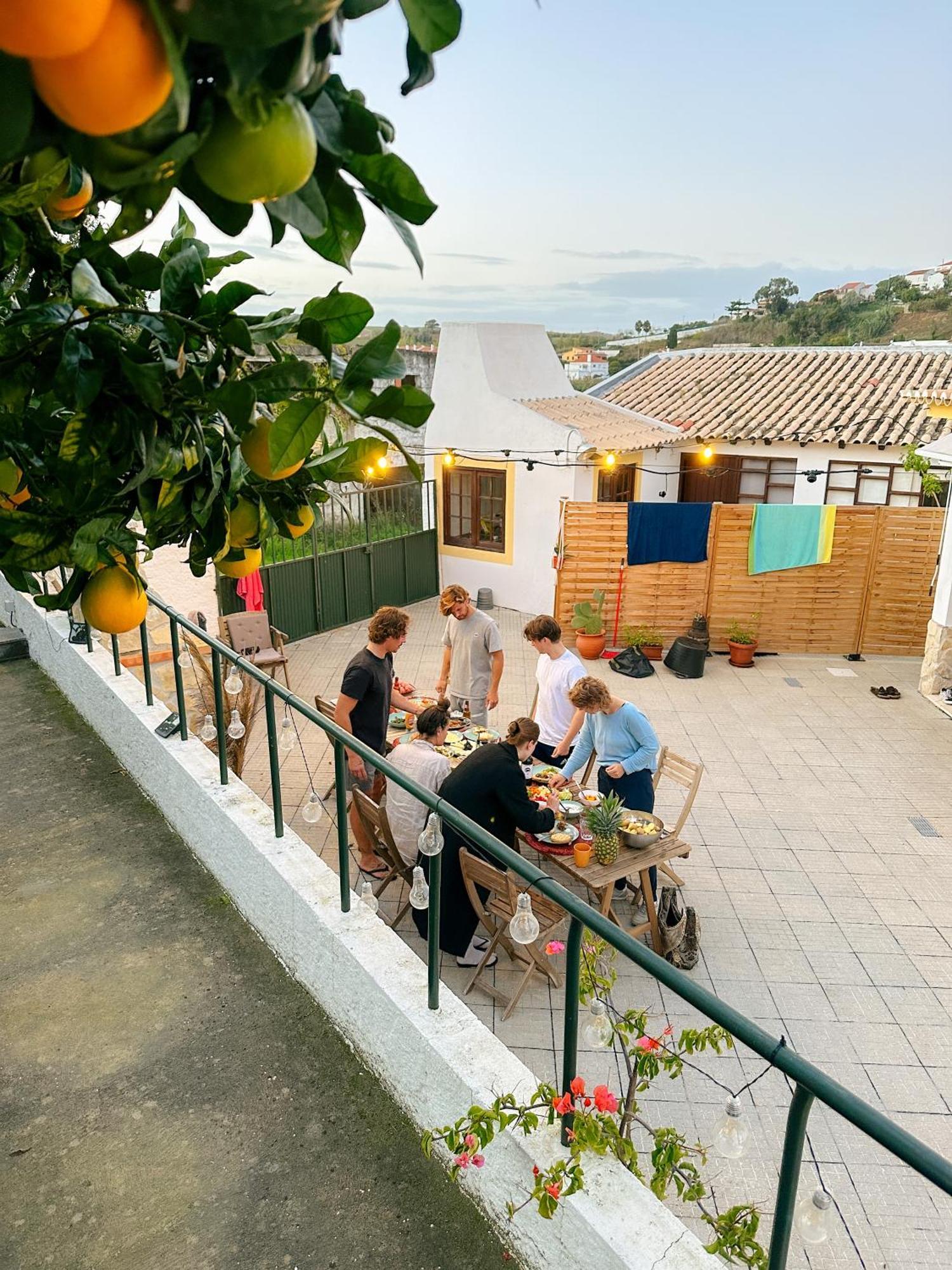 The Far End Surf House - Surf & Yoga Holidays Lourinha  Exterior photo