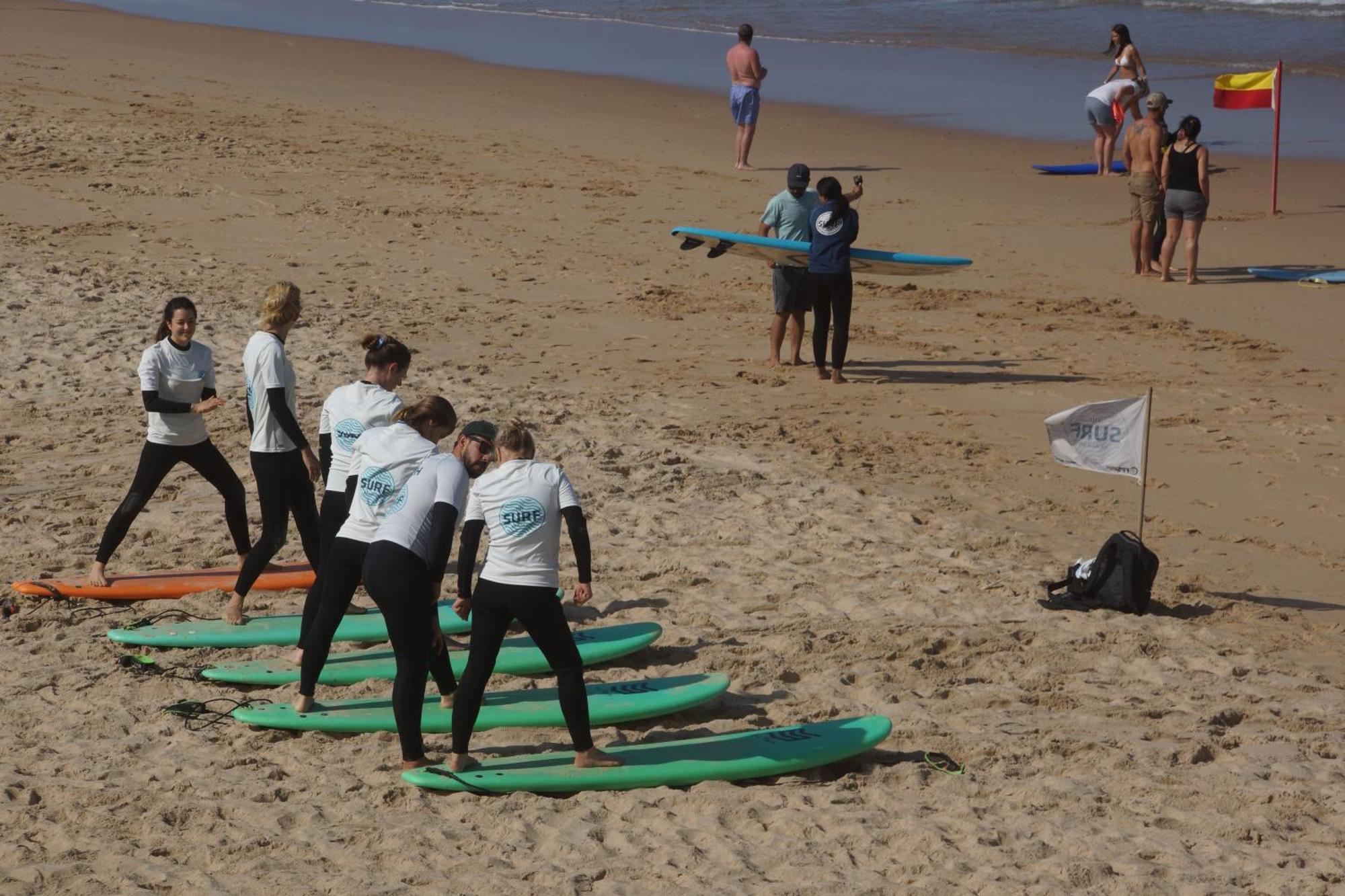 The Far End Surf House - Surf & Yoga Holidays Lourinha  Exterior photo